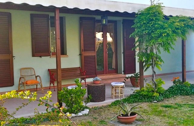 Flat with private parking