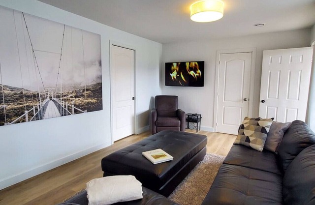 Fleuve et Montagnes Condo no 3