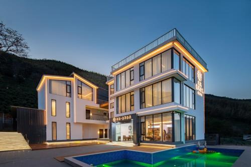 Flower Hotel Jingxian Yishu Tea House