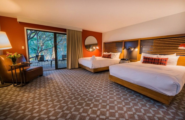 Forest Retreat: Spacious Room with Private Patio | Stunning Views