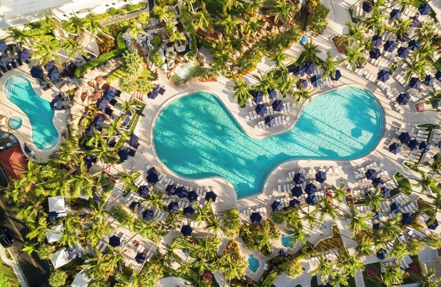 Fort Lauderdale Marriott Harbor Beach Resort & Spa