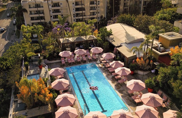 Four Seasons Los Angeles at Beverly Hills