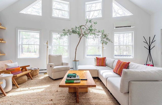 Foxglove Chalet: Bright & Stylish Nature Escape | Near Barryville