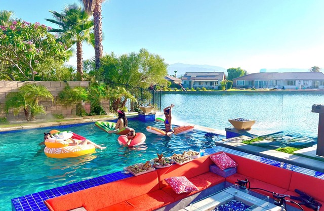 Free 4th Nt. Coachella Stagecoach Bookings , Thursday or Monday Only