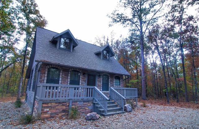 French Country Honeymoon and Couples Cottage