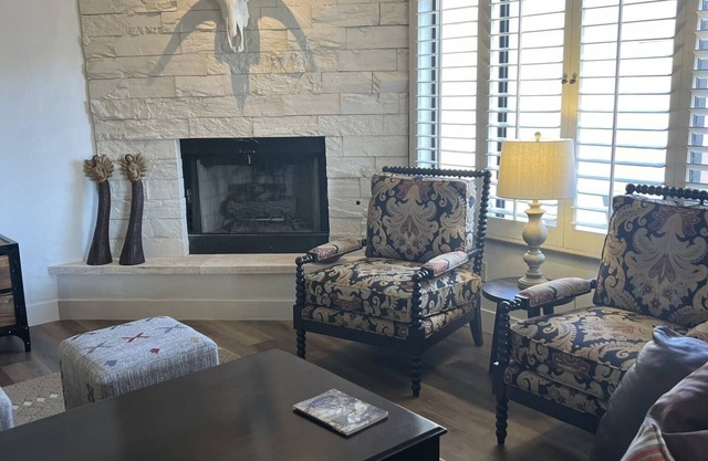 Freshly Renovated Townhome In The Heart Of Carefree Top Golf courses near by