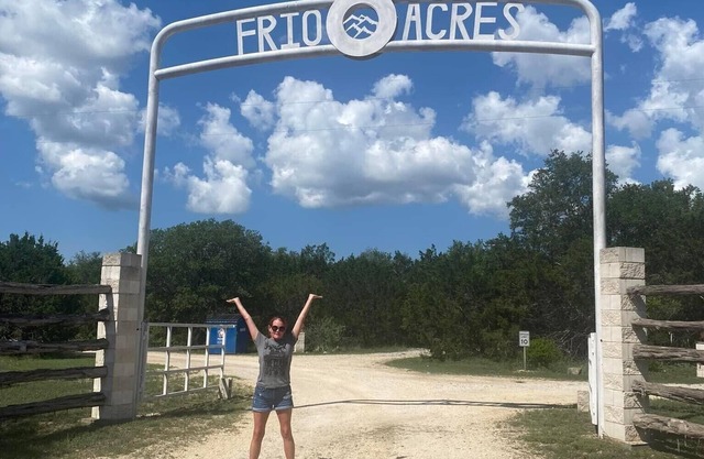 Frio Acres Cabin # 1