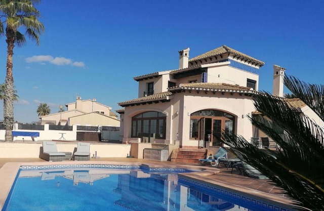 Frontline Golf*Sth Facing Pool*Spa*BBQ*Pool Table Hacienda Del Alamo Golf Resort