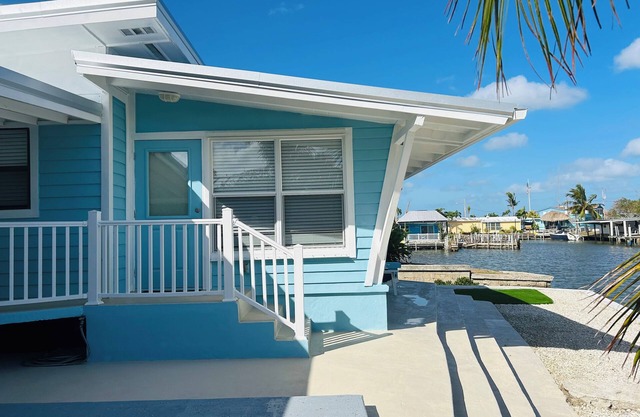 Full 3-bedroom Canal Front home, in Goodland Fl