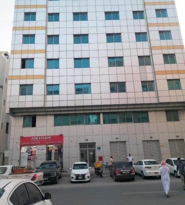 Full Apartment for family tourist Abu Dhabi ME APT11- baith al jannah LLC