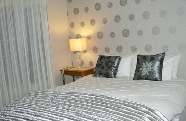 Fully Furnished 3 Bedroom House In in Pentagon Park Bloemfontein