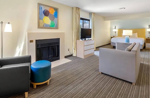 Fully Furnished Studio | MTM | All-Inclusive