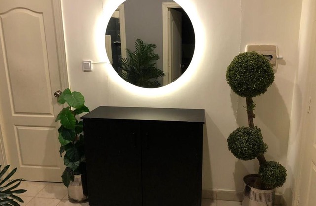 Fully Luxurious Entire Villa Vacation Home In Bahria Town Phase 8