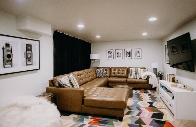 Fun & Stylish Home - Perfect for Groups *Denver-Boulder* Sleeps 14