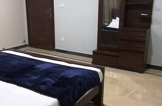Furnished house for family, close to Islamabad airport