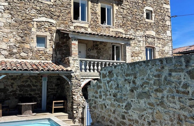 Gîte du Château 8 to 10 pers