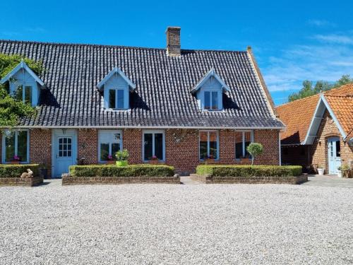 Gîte familial pour 15 pers, cheminée, jardin, animaux admis - FR-1-510-233