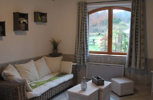 Gîte l'Oule near Thiers - 4 people in Viscomtat