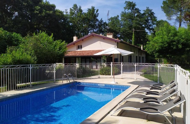 Gîte Noaillan, 3 pièces, 4 personnes - FR-1-440-310