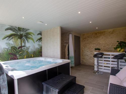 Gîte rural avec jacuzzi, animaux acceptés et parking privé - FR-1-616-246