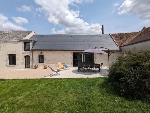 Gîte spacieux et rénové avec jardin, proche châteaux de la Loire, pour 10 pers. - FR-1-590-361