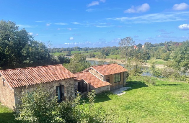 ✨Gîte vue Lac - 25 min du puy du fou✨ Fully renovated independent outbuilding