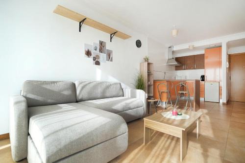 GALIHOST - Apartamento con terraza en Barrantes