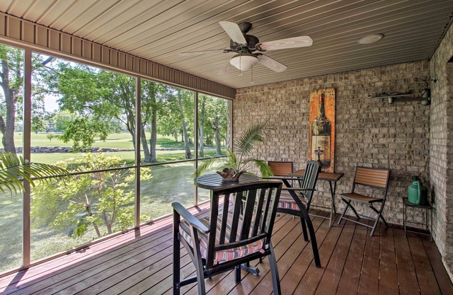 Gallatin House on Long Hollow Golf Course!