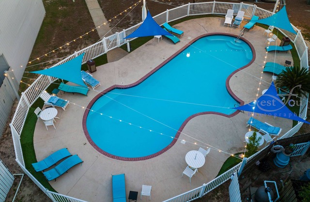 GaMe RoOm, Red Beach House, Sleep 8, Swim Pool, Gated,Casinos