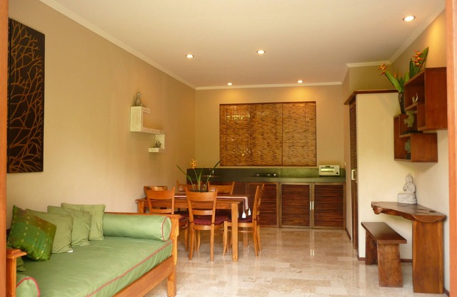 Garden Apartment with Shared Swimming Pool
