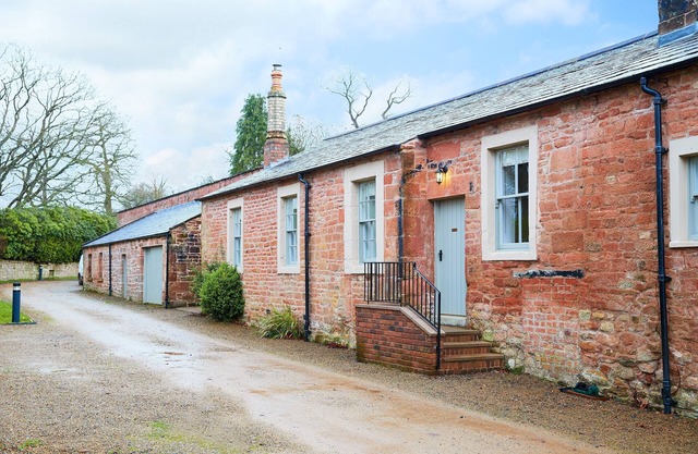 Gardener's Cottage is an enchanting and beautifully renovated two bed cottage