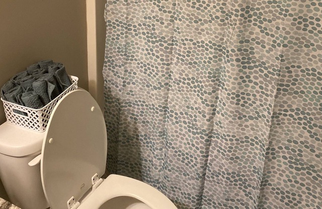 Gas station pack close to the 75 Highway 75.10 minutes away from the city