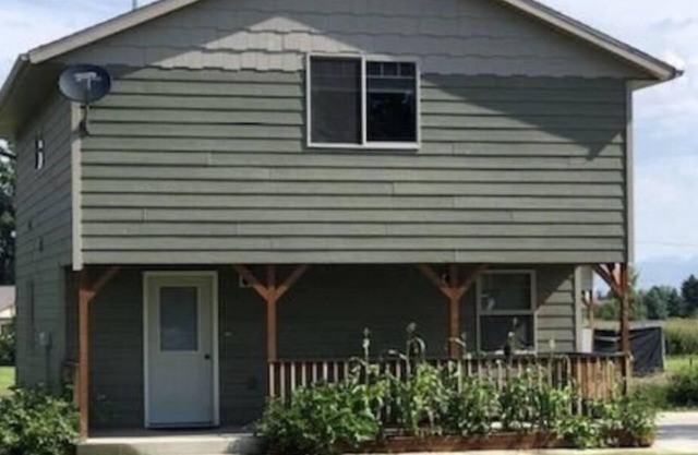 Gateway to the valley, the ideal place to call home in Helena book year round!