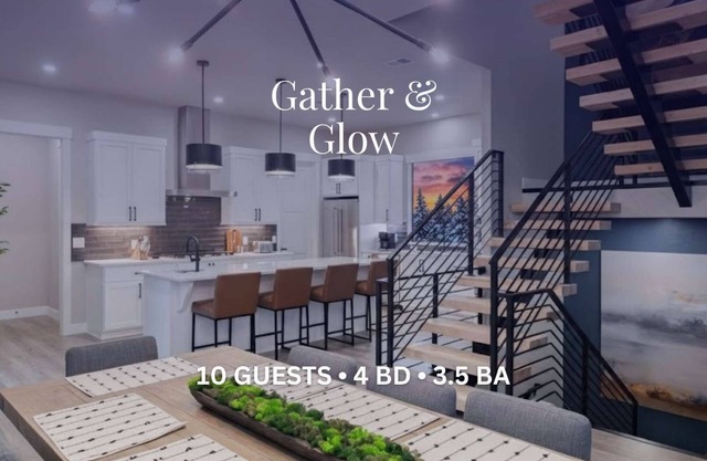 Gather & Glow | Spacious Hot Tub Game Room