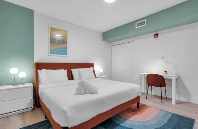Gatsby Suite Resort & Parking Passes Available