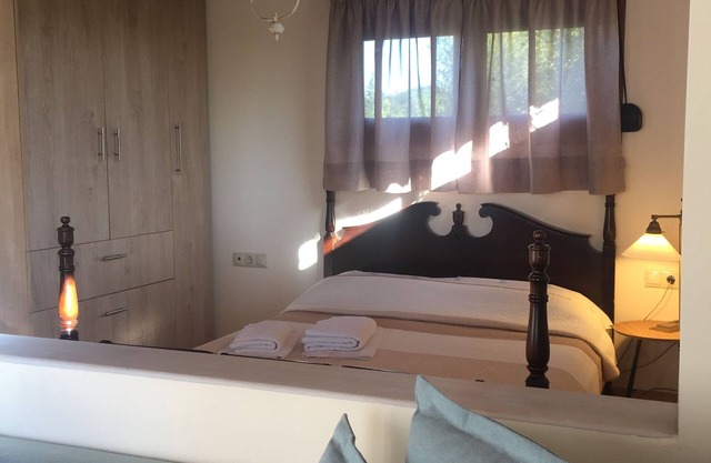 Genari Beach Apartments – Garden View Retreat