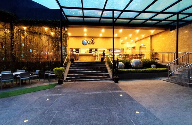 GentingTop FoggyColdSty6Pax at GrdIonDelmn