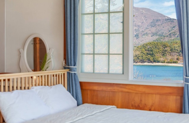 Geoje Come and Stay Pension