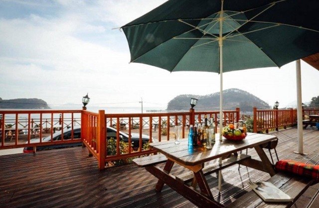 Geoje Island Evada Pension