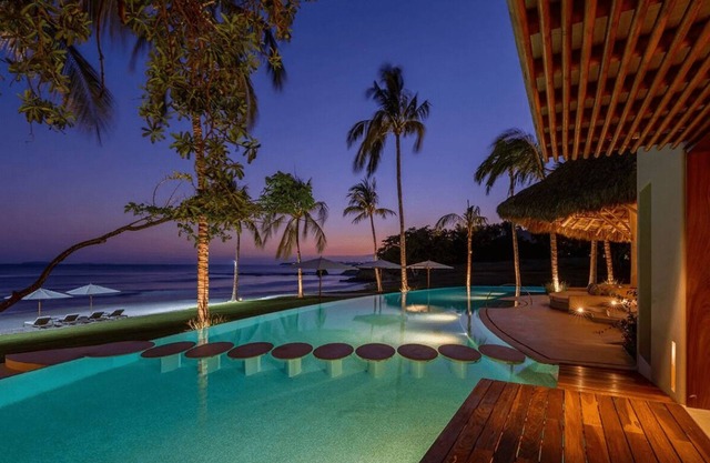 Get 25% OFF Thanksgiving week at Tripintravel
