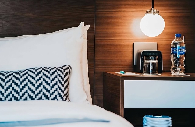 Get Ready for Blissful Getaway! Pet-friendly, Near American Swedish Institute!