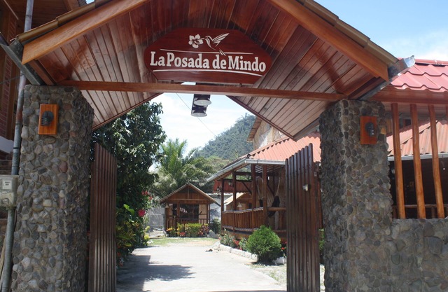 Get the celebrity treatment with world-class service at La Posada de Mindo