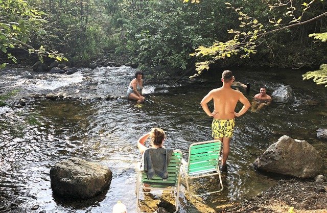 Getaway log cabin on 160 acre Wilderness Ranch