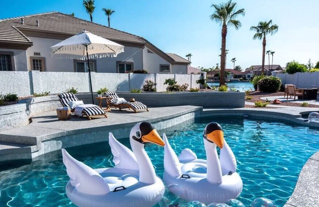 Gilbert Grand Lakefront Estate & Family Game House