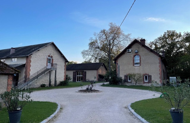 Gîte 2 to 4 pers. Heart of Orleans forest & SPA HAMMAM wellness area