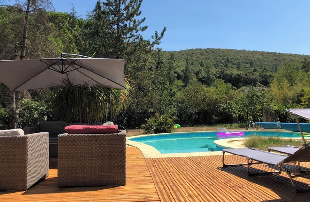 Gite Cévenole Idéalement Placé aux Portes des Cévennes. Nombreux Jeux sur Place