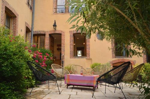 Gite de charme, automne en Sologne, séjour en famille, contes, jeux, balade nature en forêt & détente, centre Aubigny