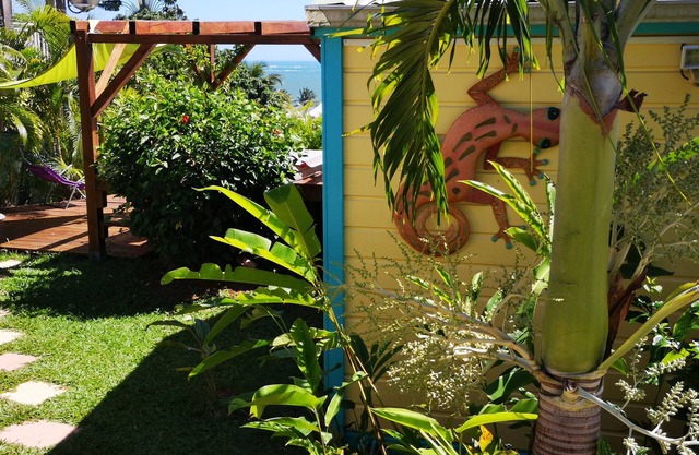 Gite Hibiscus or Frangipanier, gites for 2 people, Bellevue-Gites