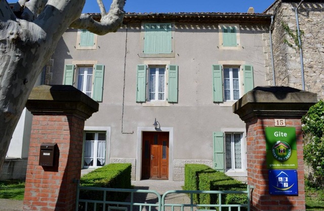 Gite le Bouis - VILLENEUVE MINERVOIS