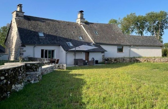 Gite Riom-ès-Montagnes, 3 bedrooms, 6 persons
